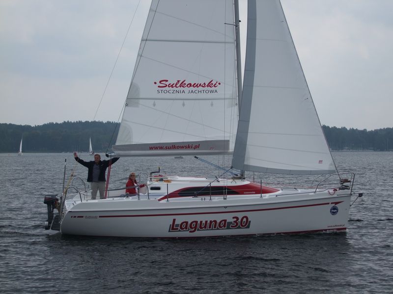 Laguna 30