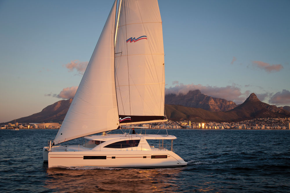 Robertson & Caine Moorings 4800