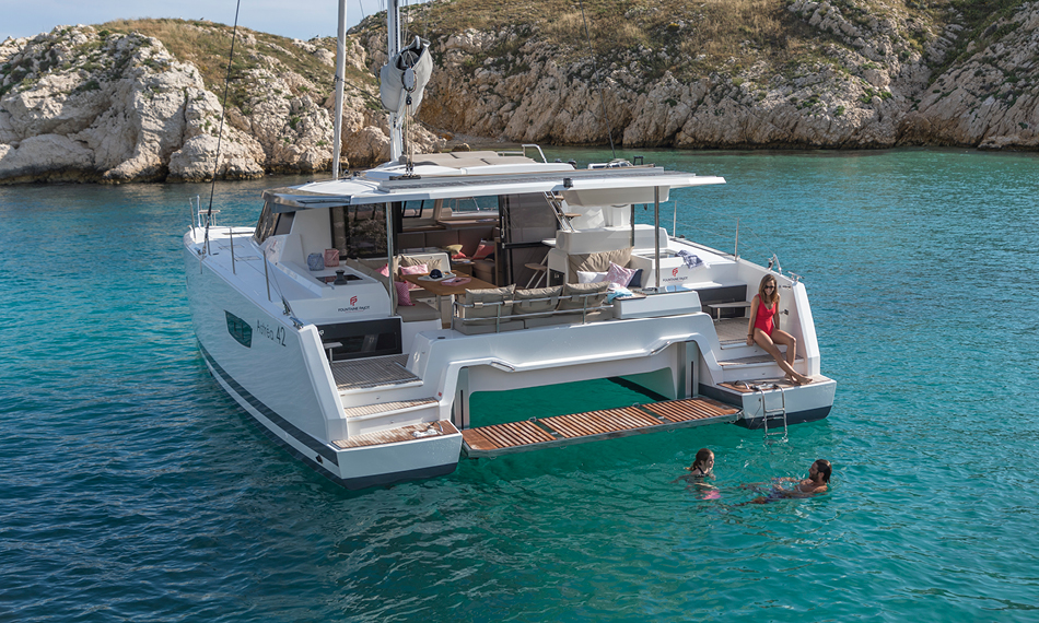 Fountaine Pajot Astréa 42