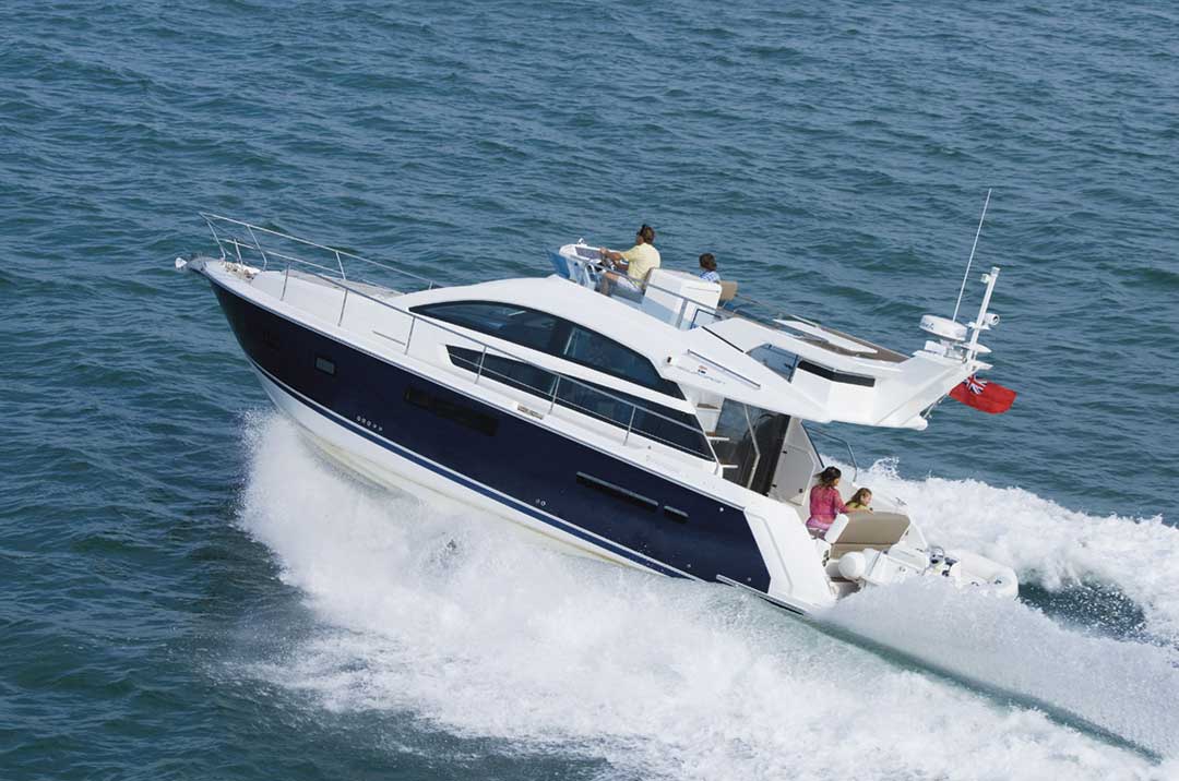 Fairline Squadron 42