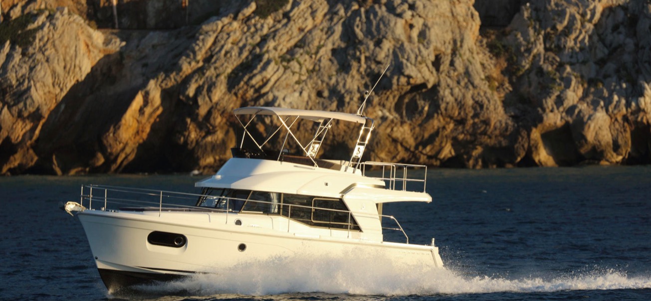 Beneteau Swift Trawler 35