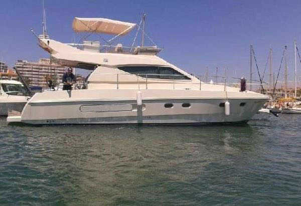 Ferretti 42