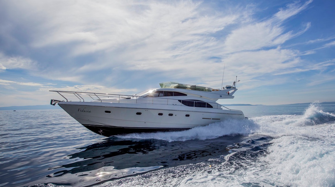 Ferretti 530