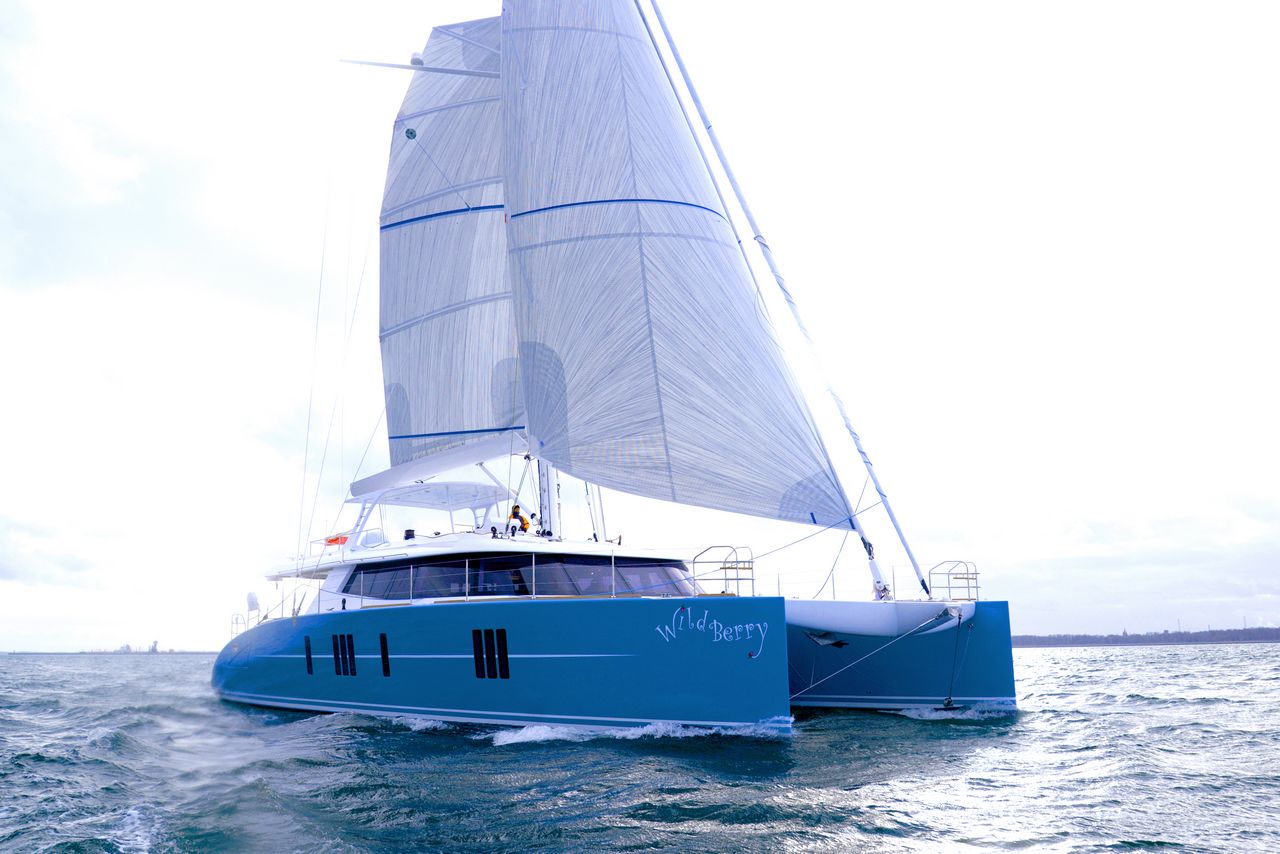 Sunreef 74 (4+2cab) Top Bild