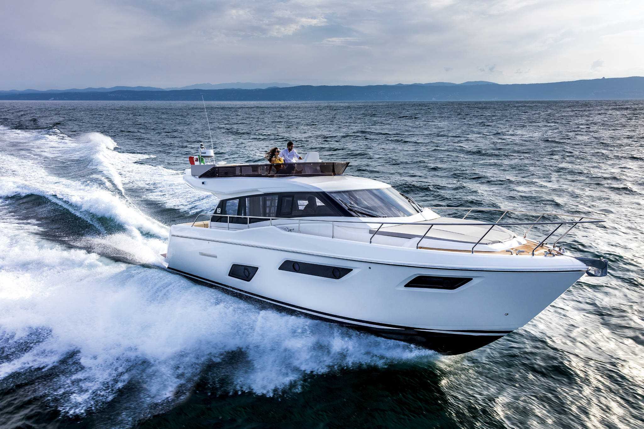 Ferretti 450 (2cab)