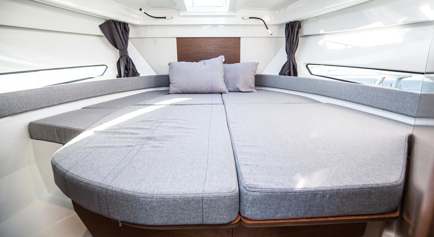 Antares 9 OB Innenansicht