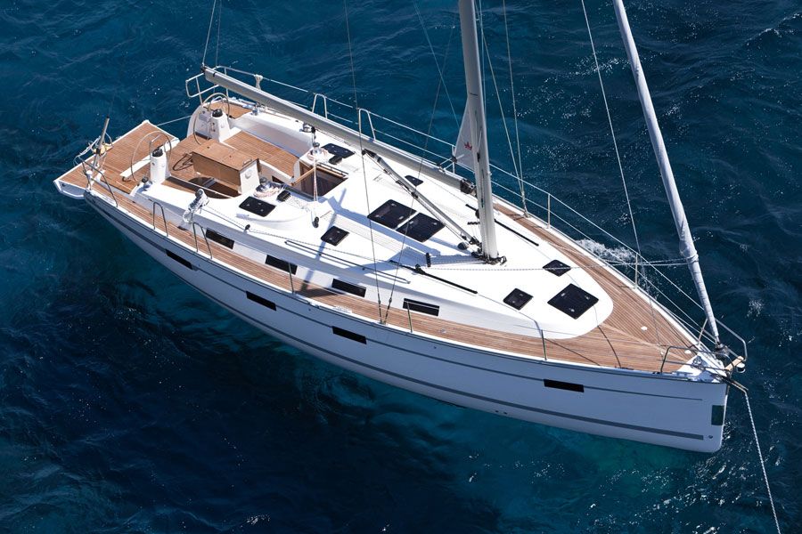 Bavaria 40 Cruiser (3 Kabinen, 2 B&auml;der) Top Bild