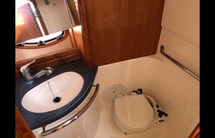 Bavaria Sport 32 Innenansicht