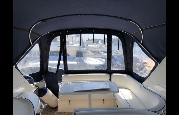 Bavaria Sport 32 Außenansicht