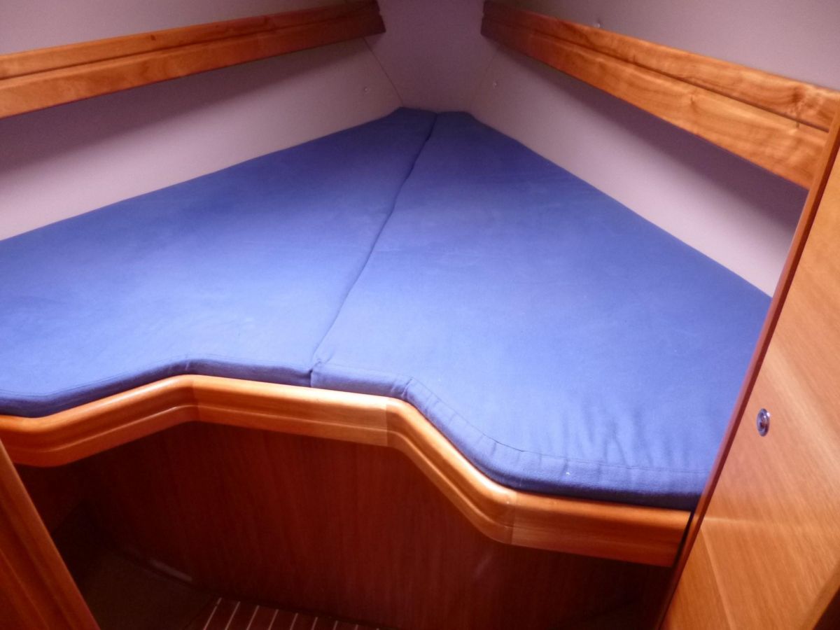 Bavaria 30 Innenansicht