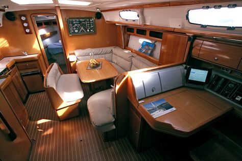 Bavaria 42 Cruiser Innenansicht