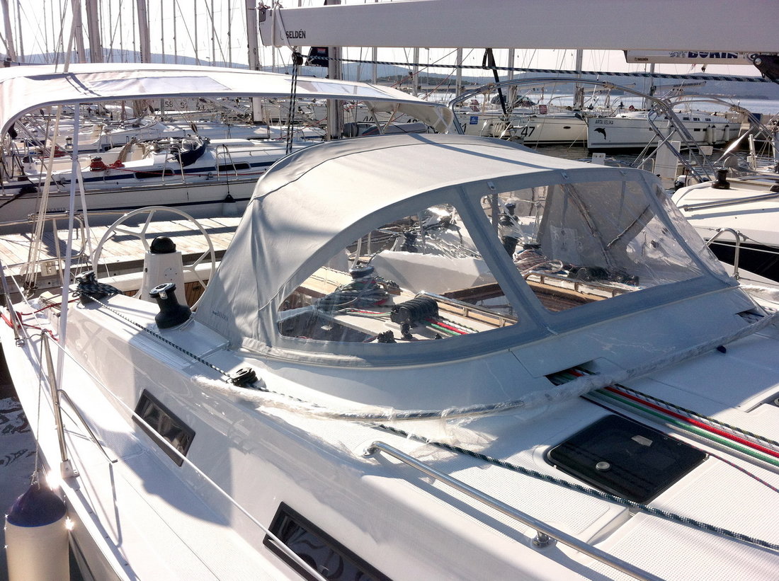 Bavaria Cruiser 40 S Innenansicht