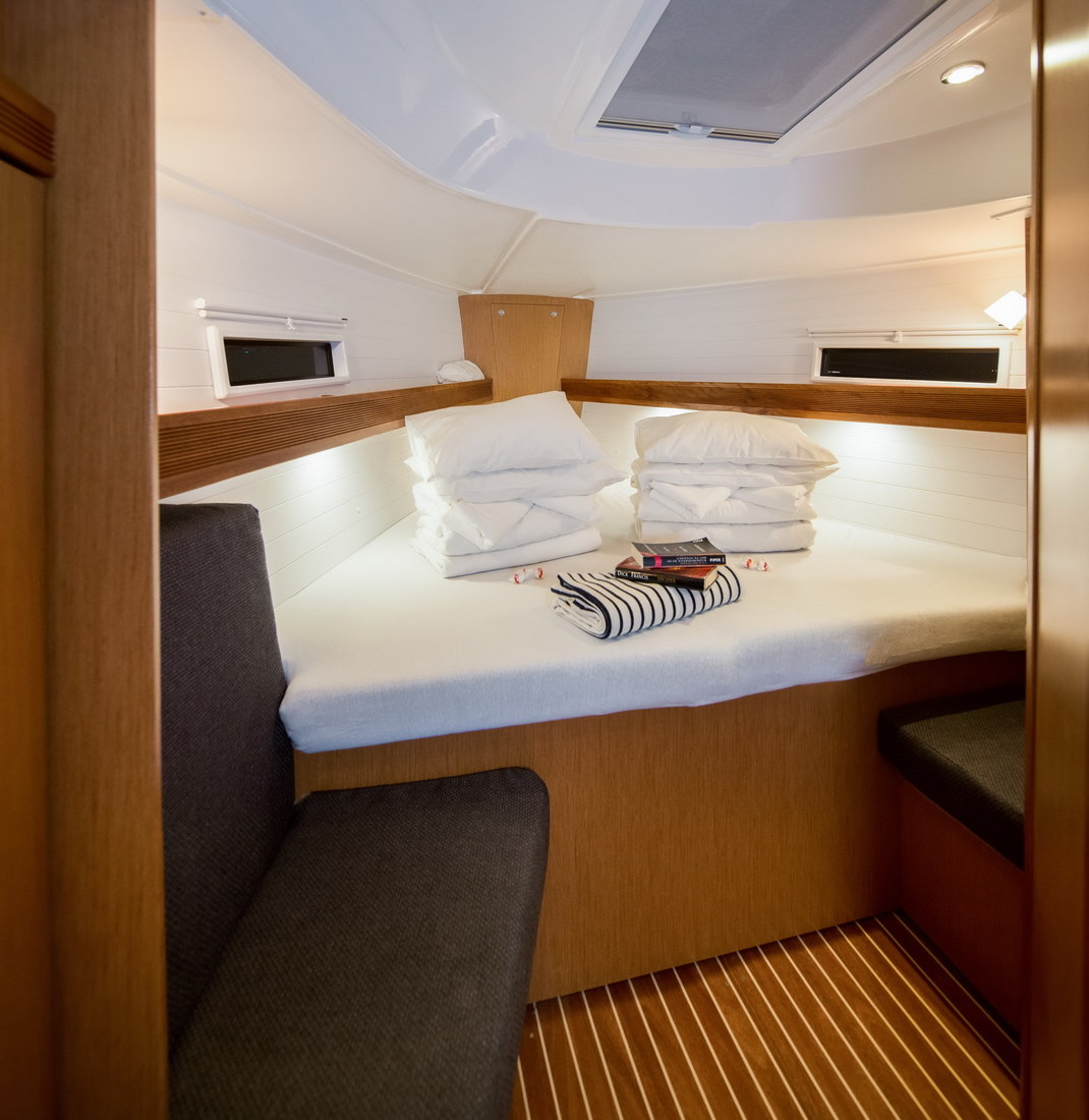 Bavaria Cruiser 40 S Innenansicht