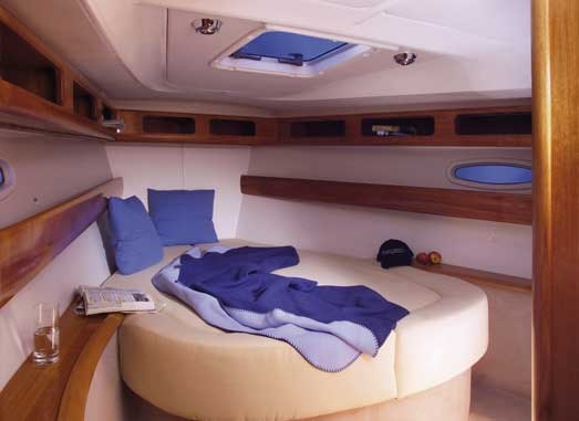 Bavaria 42 Cruiser Innenansicht