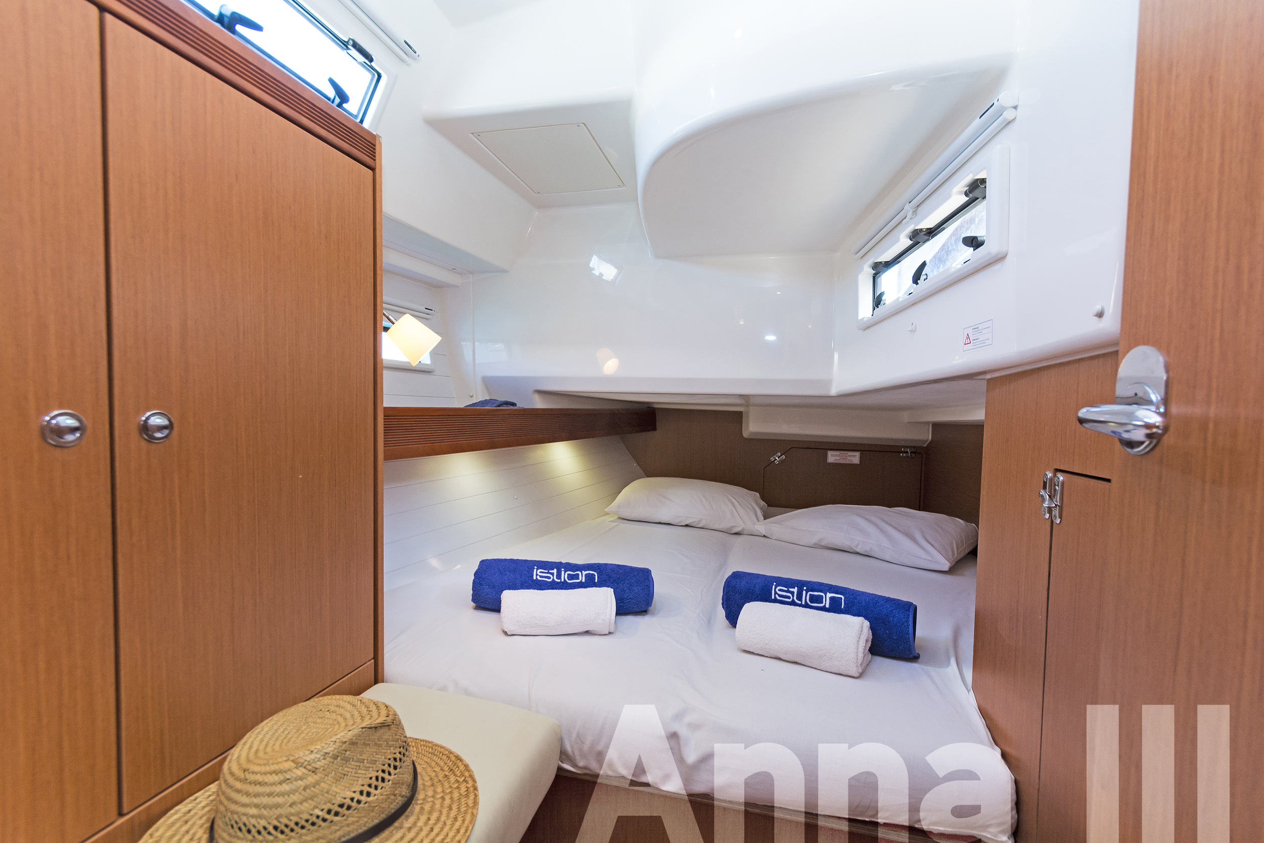 Bavaria Cruiser 40 Innenansicht