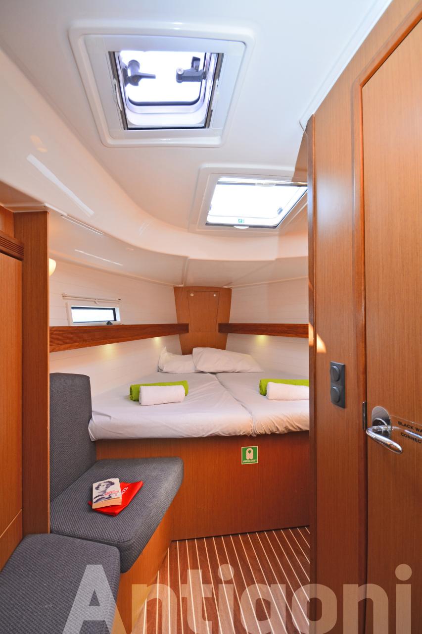 Bavaria Cruiser 40 Innenansicht