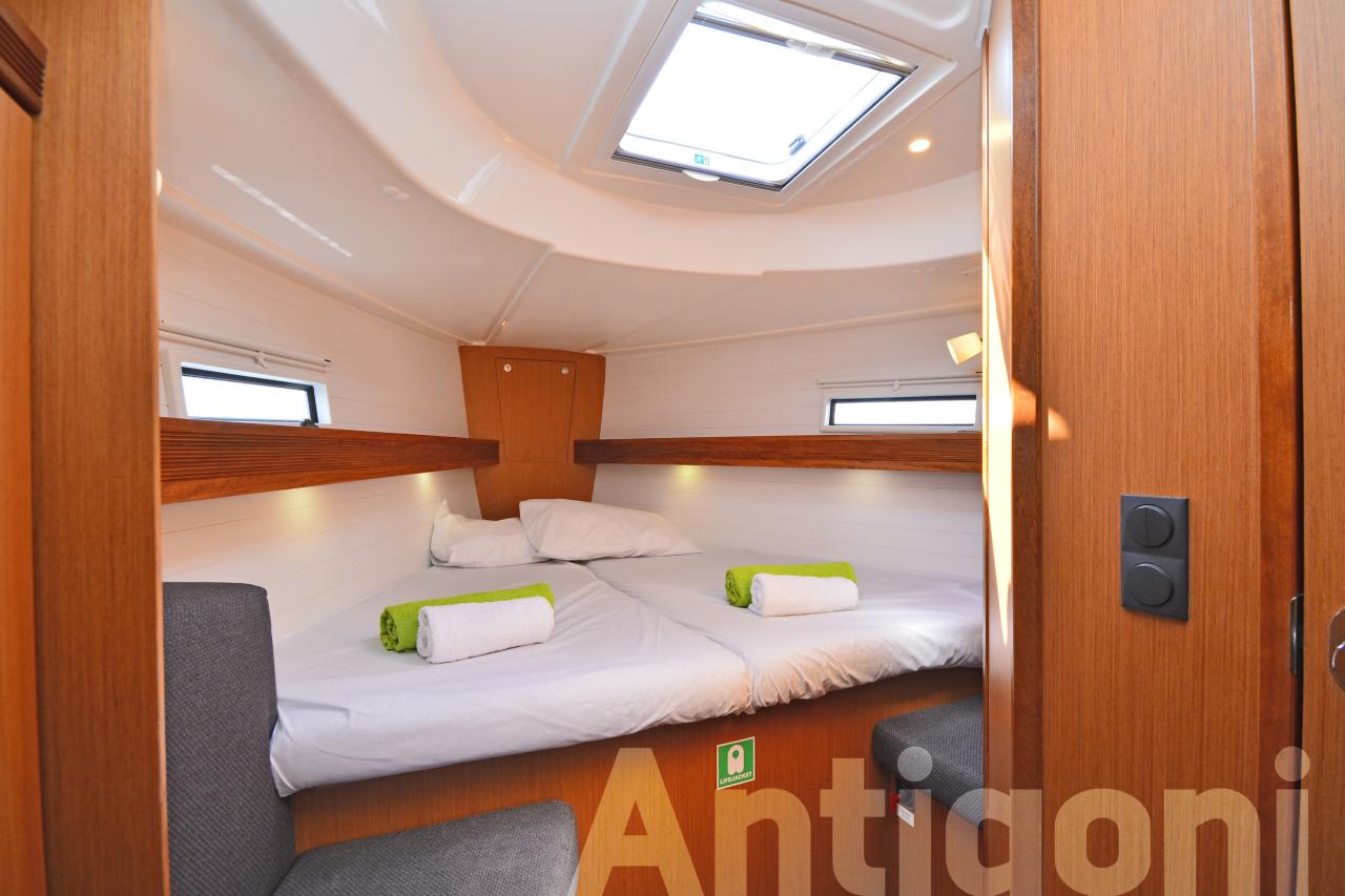 Bavaria Cruiser 40 Innenansicht