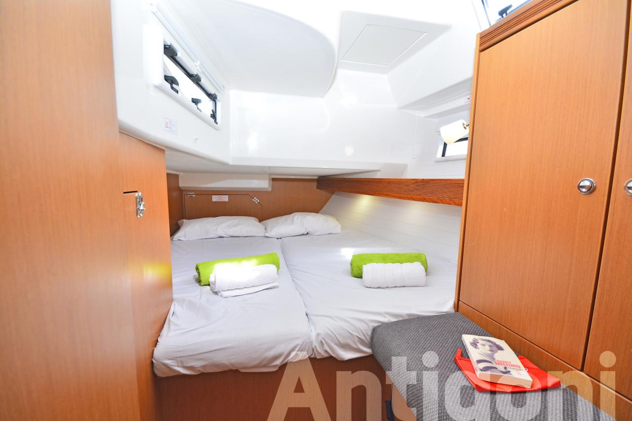 Bavaria Cruiser 40 Innenansicht