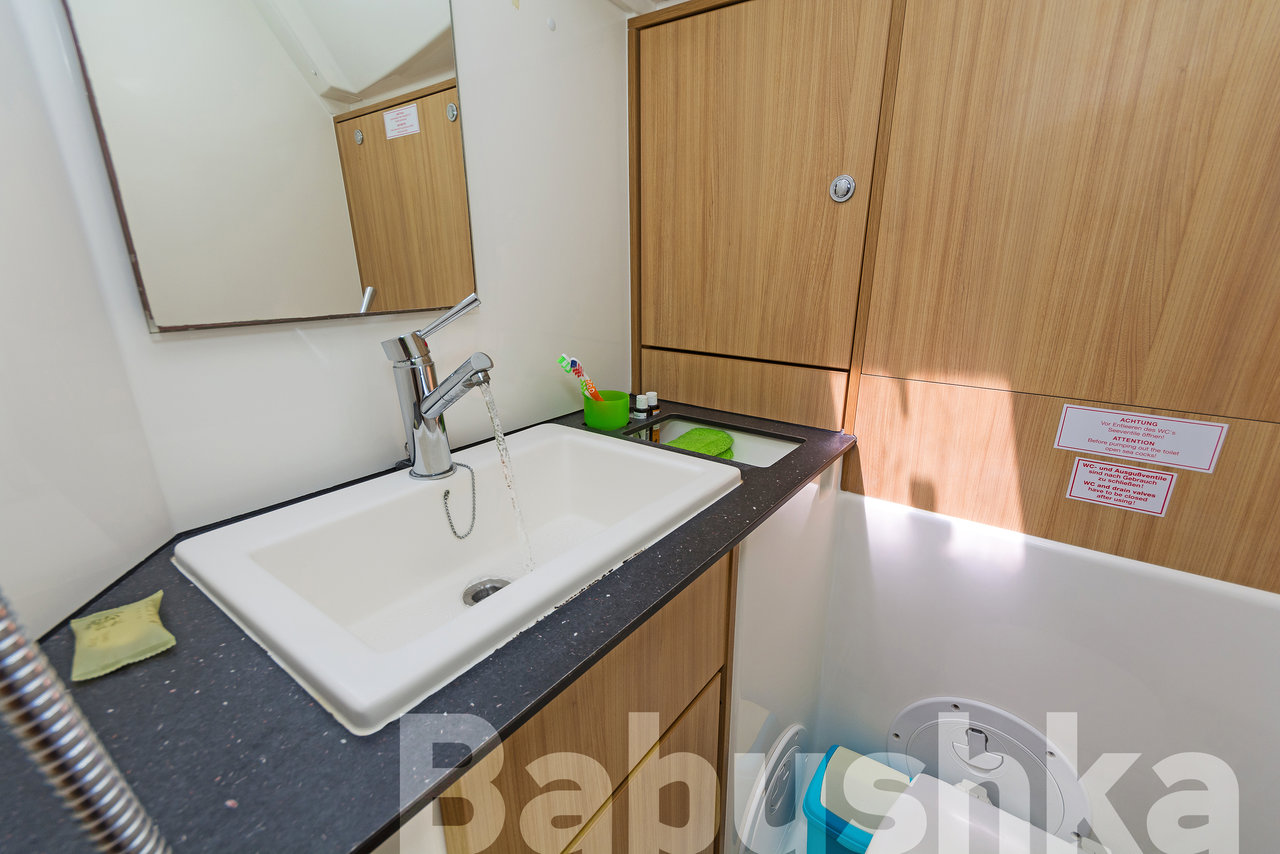 Bavaria Cruiser 40 Innenansicht