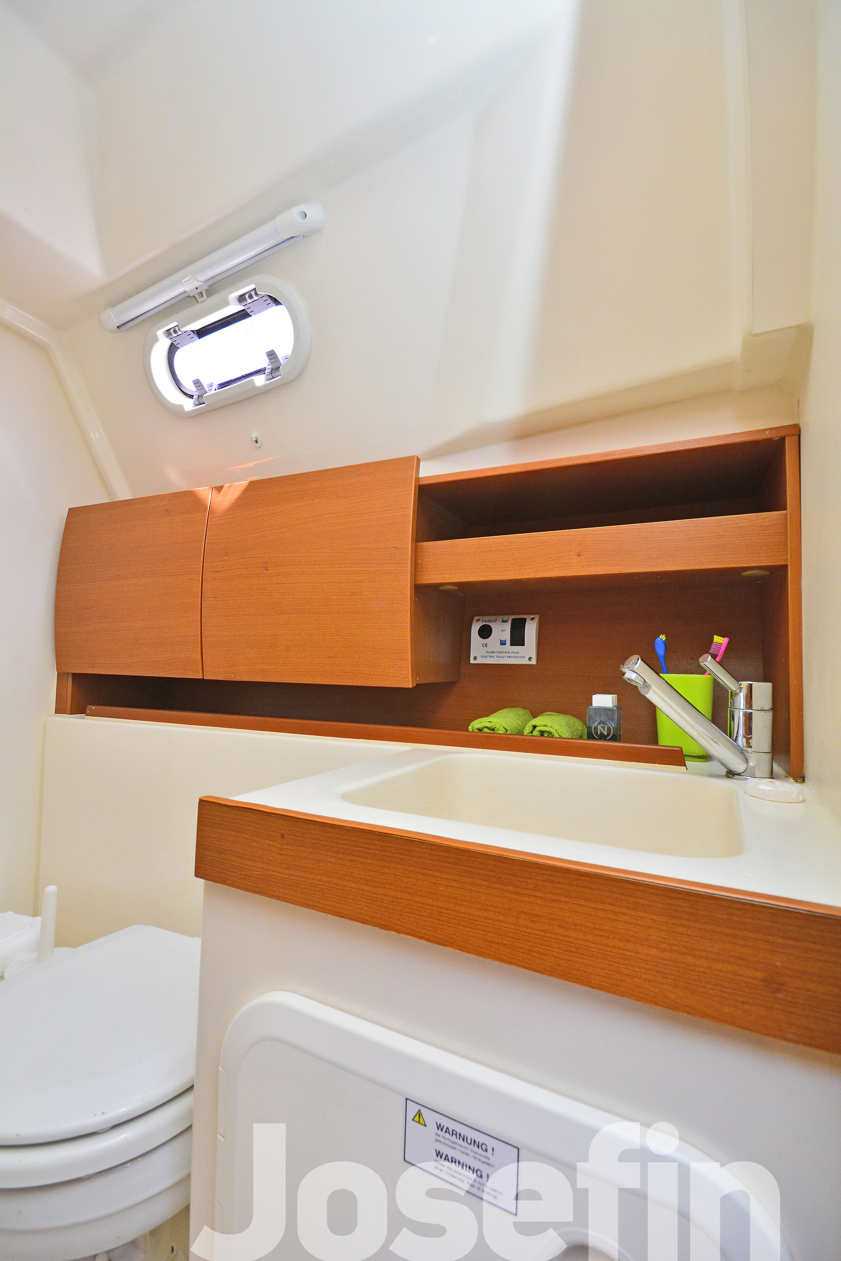 Hanse 325 Innenansicht