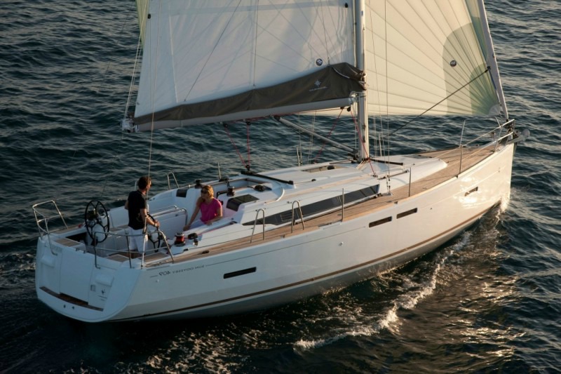 Sun Odyssey 409 Außenansicht
