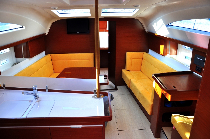 Elan 444 Impression Innenansicht