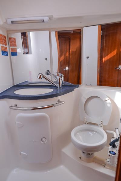 Bavaria 46 Cruiser Innenansicht