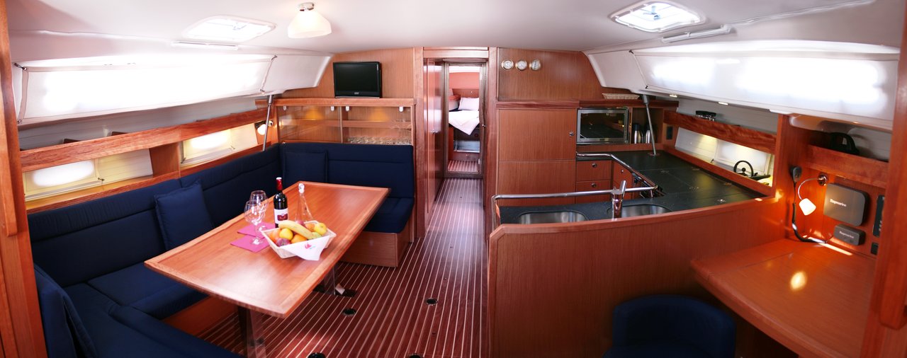 Bavaria 51 Cruiser Innenansicht