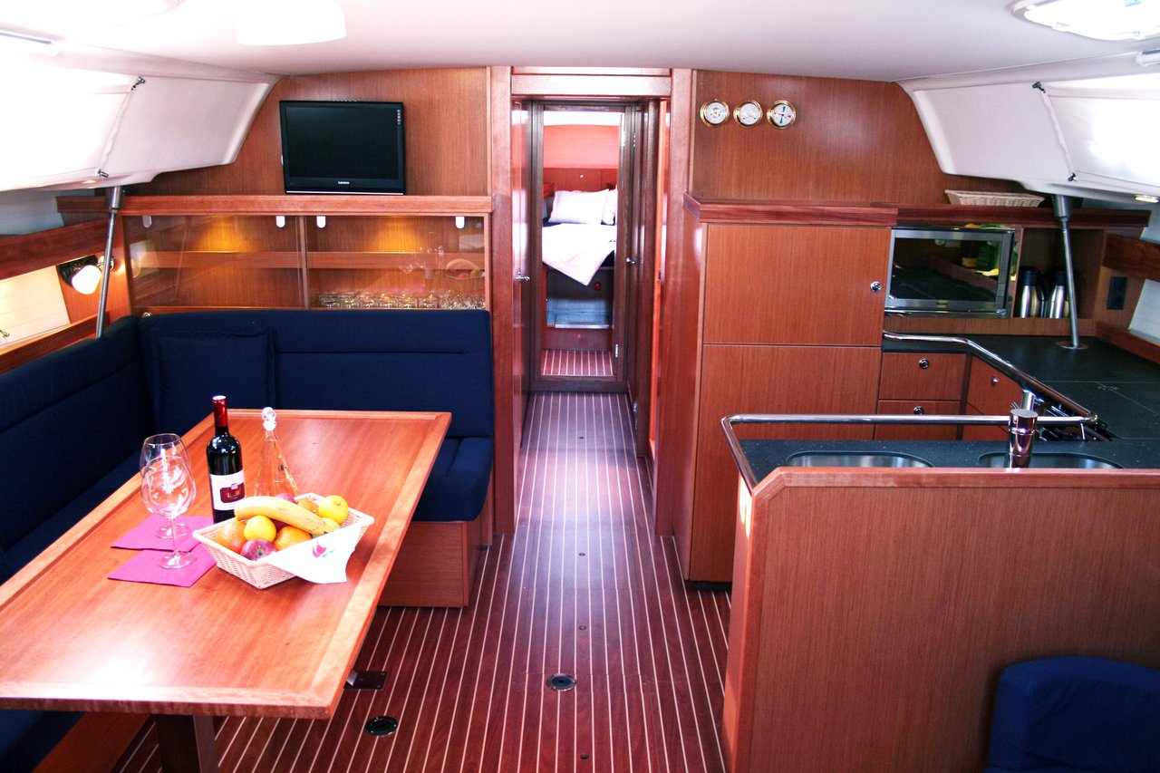 Bavaria 51 Cruiser Innenansicht