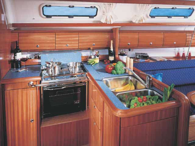 Bavaria 36 Innenansicht