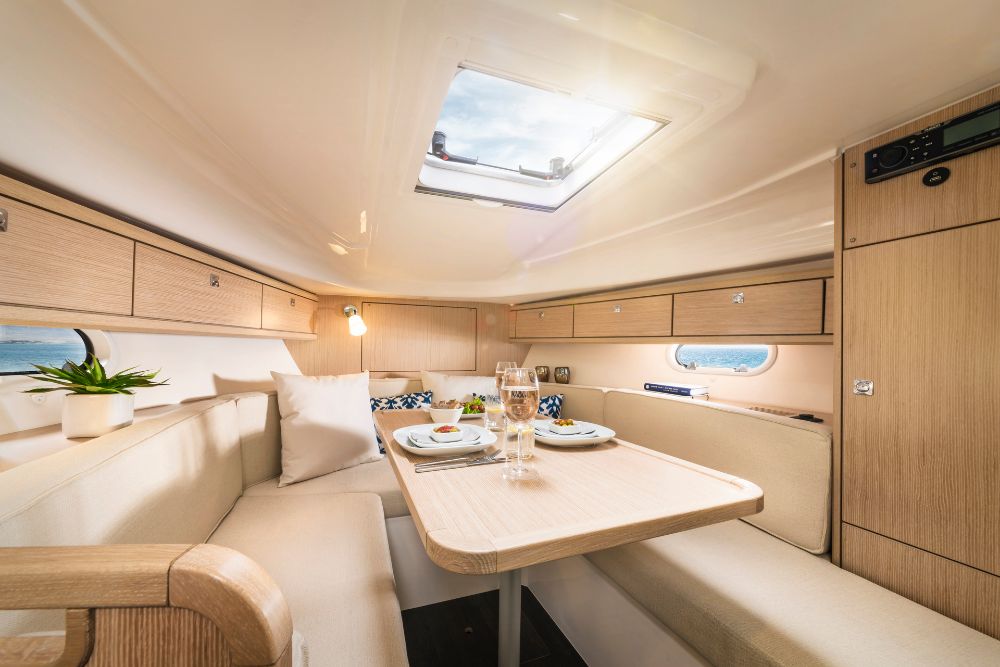 Bavaria S29 Innenansicht