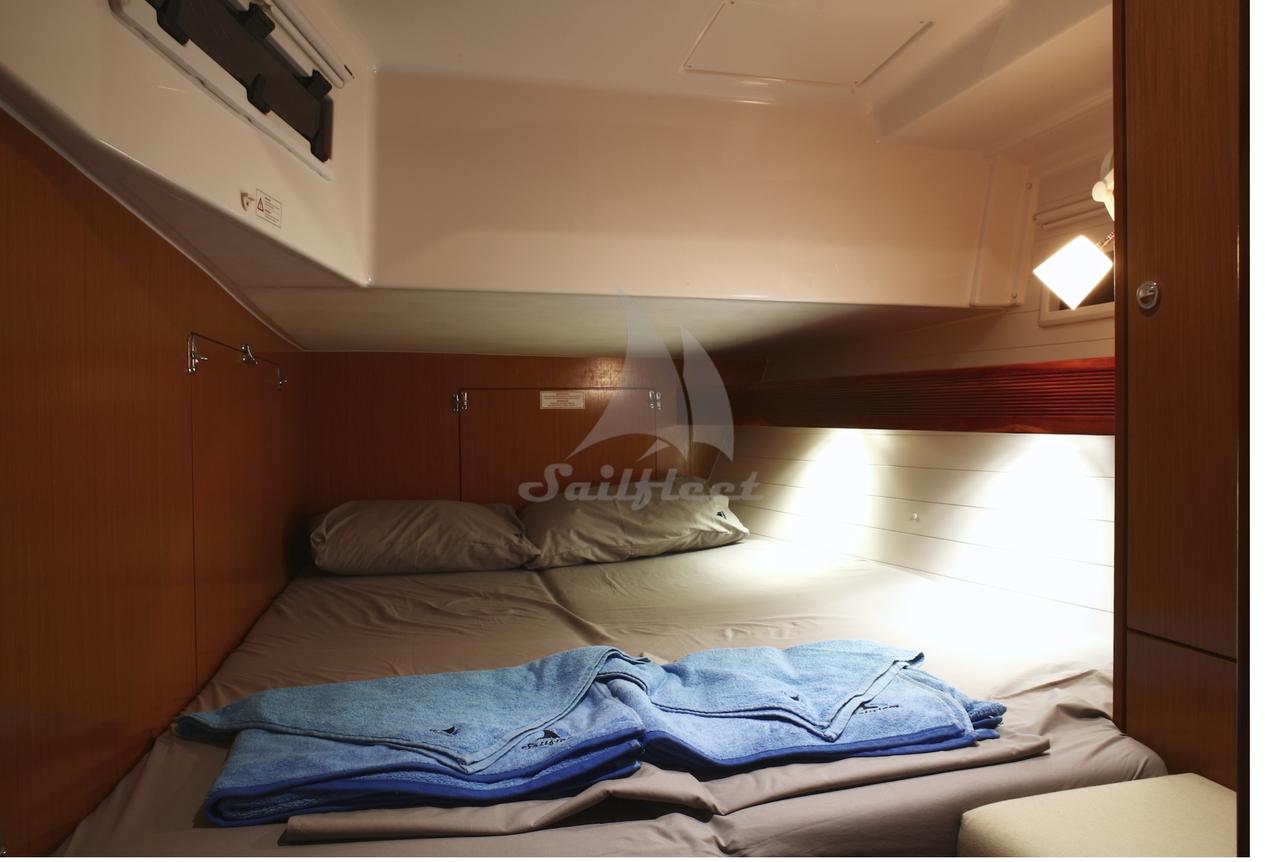 Bavaria Cruiser 45 Alma Innenansicht