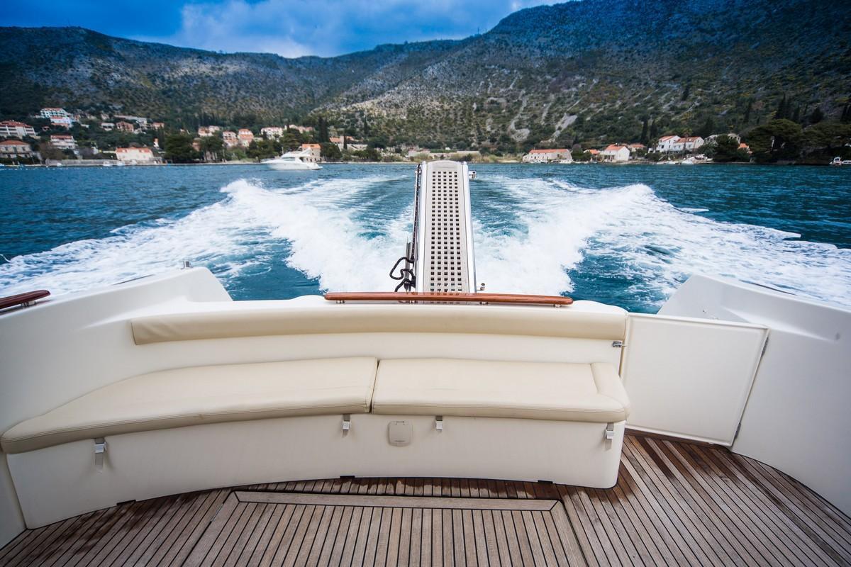 Jeanneau Prestige 36 Fly Innenansicht