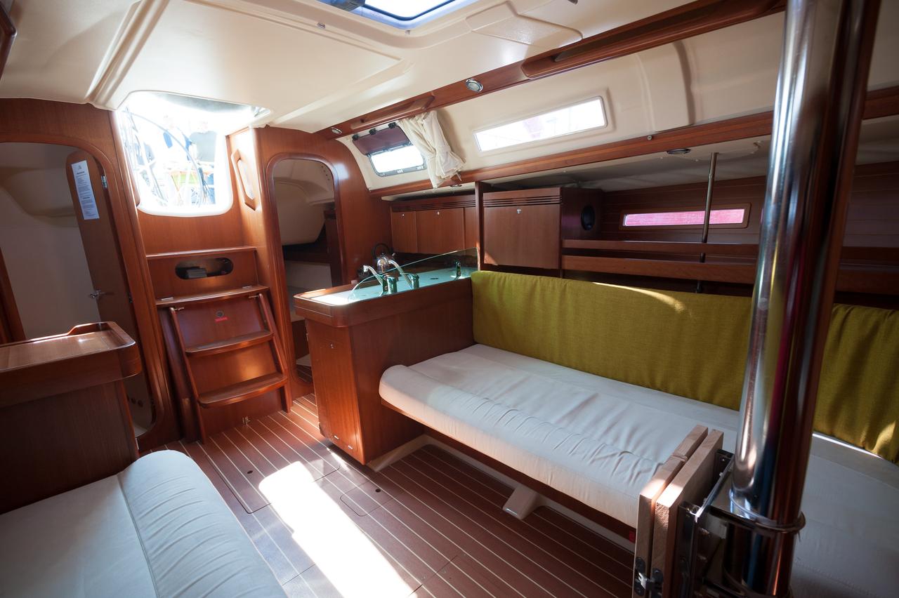 Dufour 34 Innenansicht