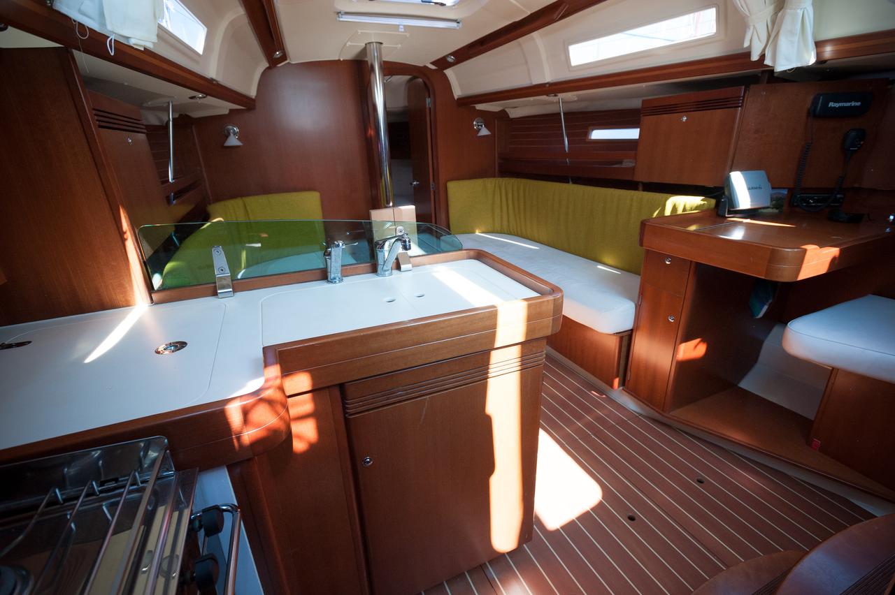 Dufour 34 Innenansicht