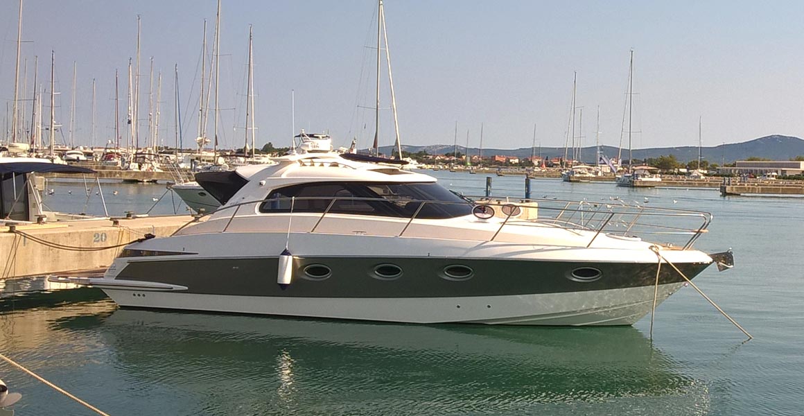 Elan Power 35 Innenansicht