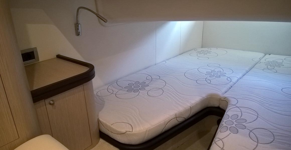 Elan Power 35 Innenansicht