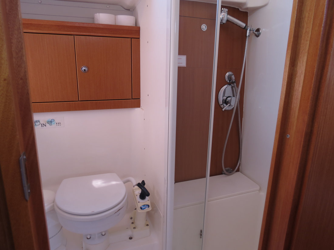 Bavaria 43 Cruiser Innenansicht