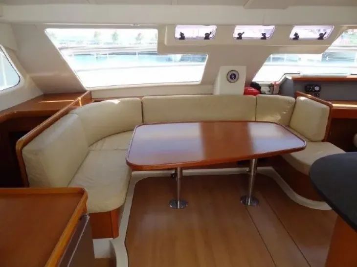 Leopard 47 Powercat Innenansicht