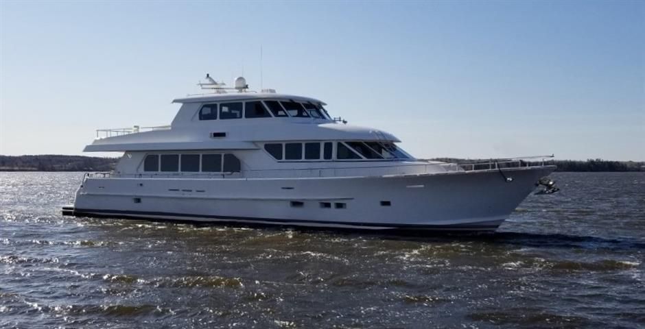 Motoryacht (RHAPSODY) (6Cab)