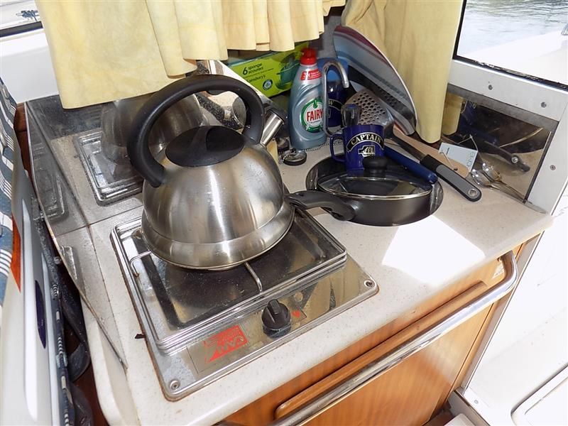 Quicksilver 750 Weekend Innenansicht