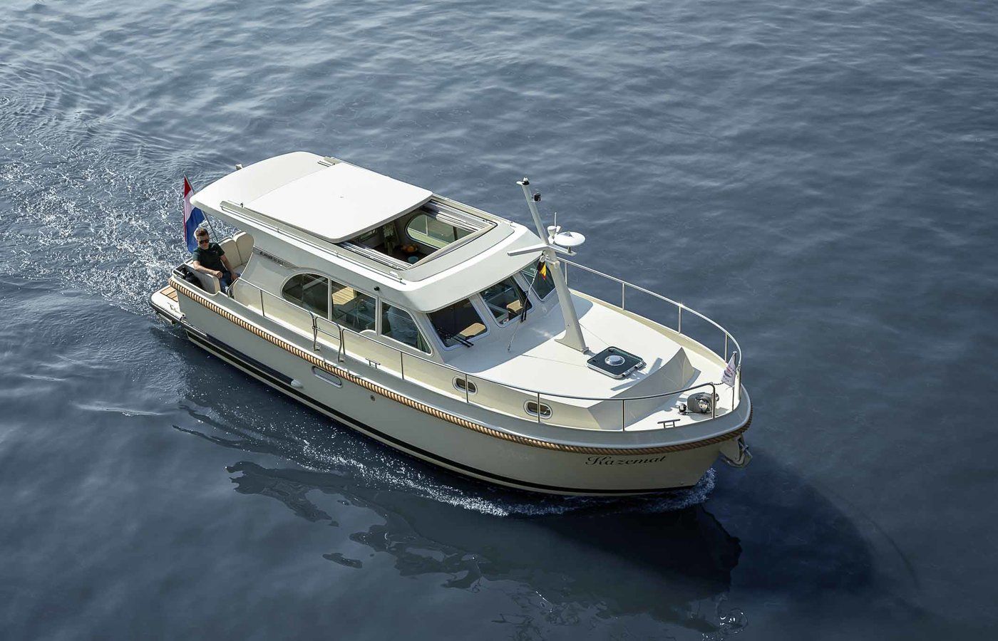 Linssen Grand Sturdy 30