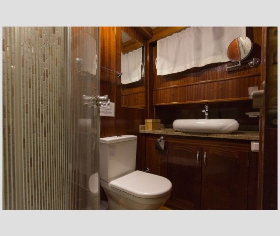 Bibi Aysegul Innenansicht