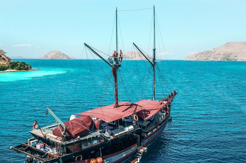 Manta Mae Außenansicht