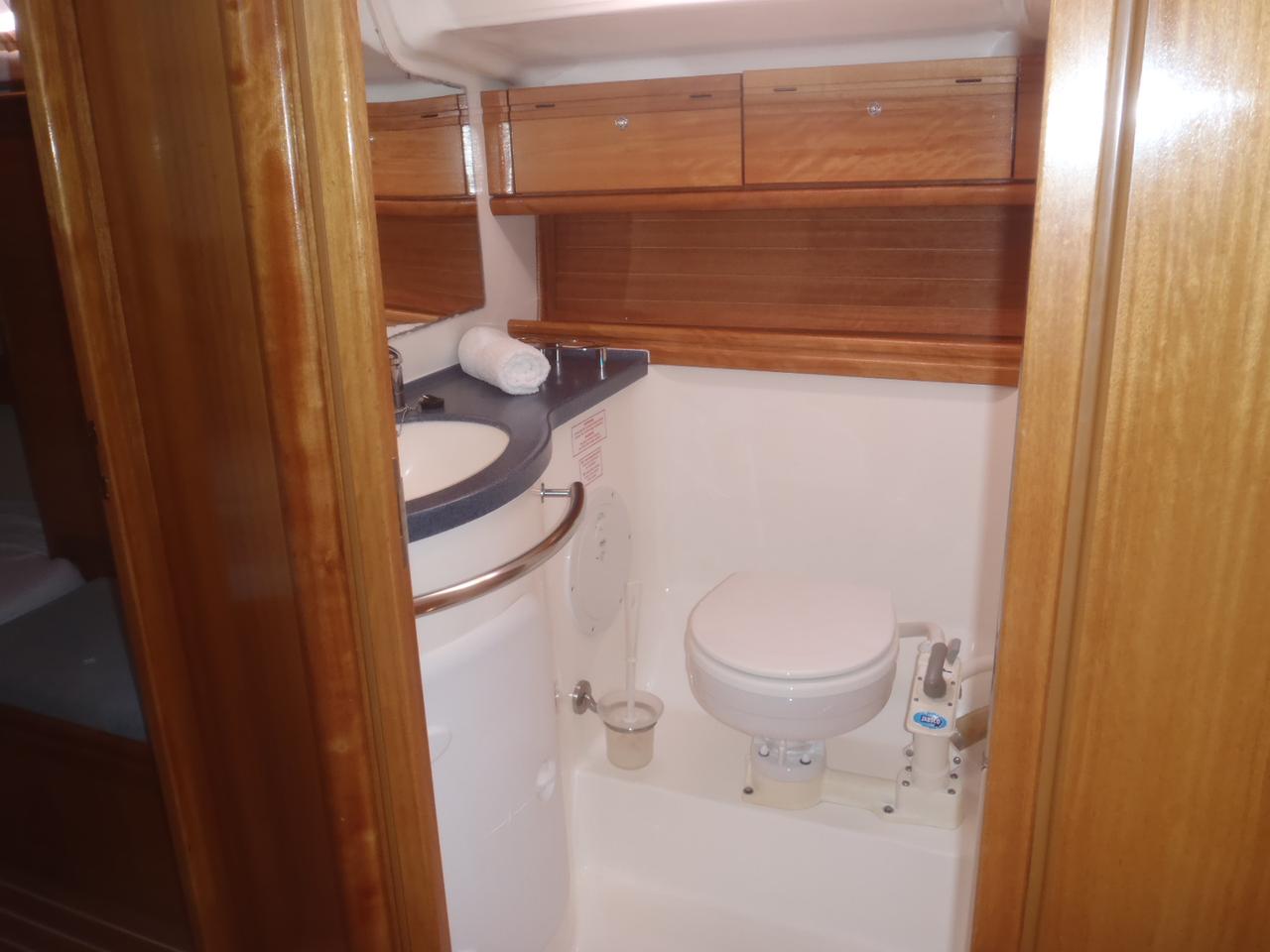 Bavaria 46 Cruiser Innenansicht