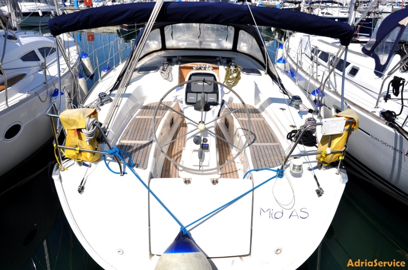 Bavaria 38 Cruiser (1132 BG) (sails 2015) Innenansicht