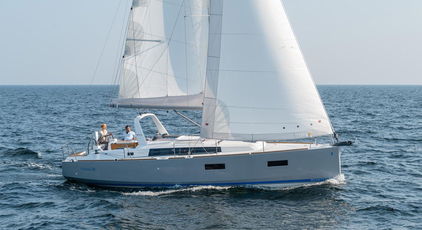 Beneteau Oceanis 38.1