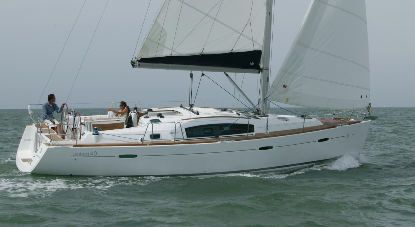 Oceanis 40 Außenansicht