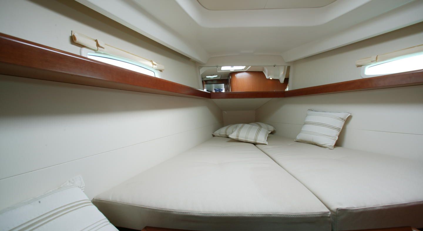 Oceanis 40 Innenansicht