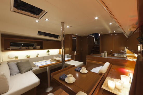 Oceanis 41 Innenansicht